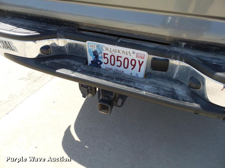 image for item DB4065 2006 Chevrolet Silverado 2500HD Ext. Cab pickup truck