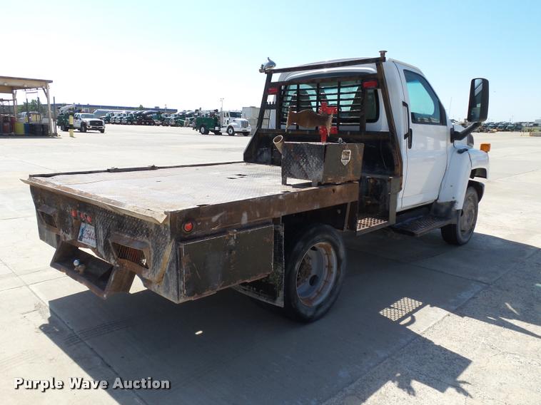 image for item DB4066 2003 Chevrolet C4500 flatbed truck