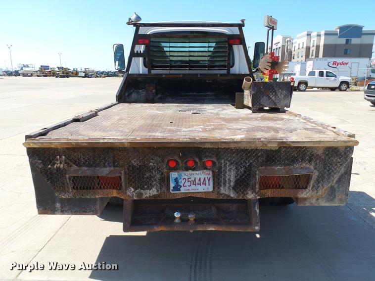 image for item DB4066 2003 Chevrolet C4500 flatbed truck