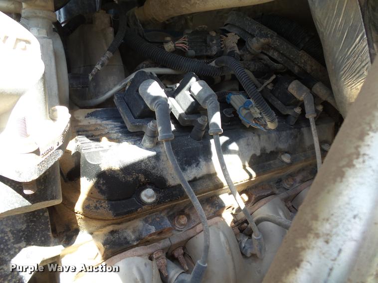 image for item DB4066 2003 Chevrolet C4500 flatbed truck