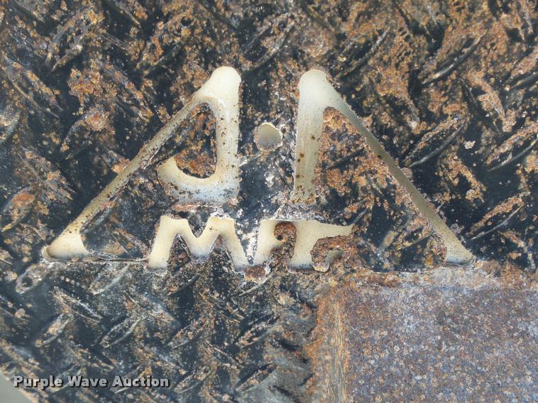 image for item DB4066 2003 Chevrolet C4500 flatbed truck