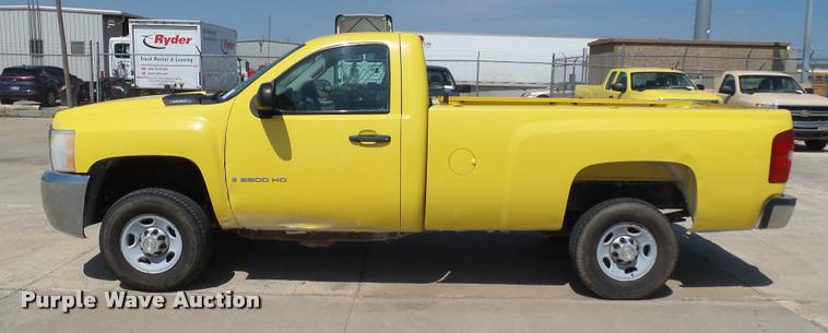 image for item DB4068 2009 Chevrolet Silverado 2500HD pickup truck