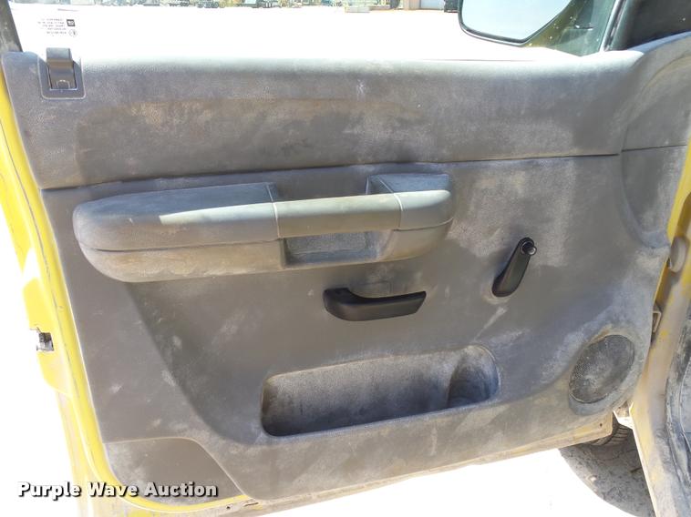 image for item DB4068 2009 Chevrolet Silverado 2500HD pickup truck