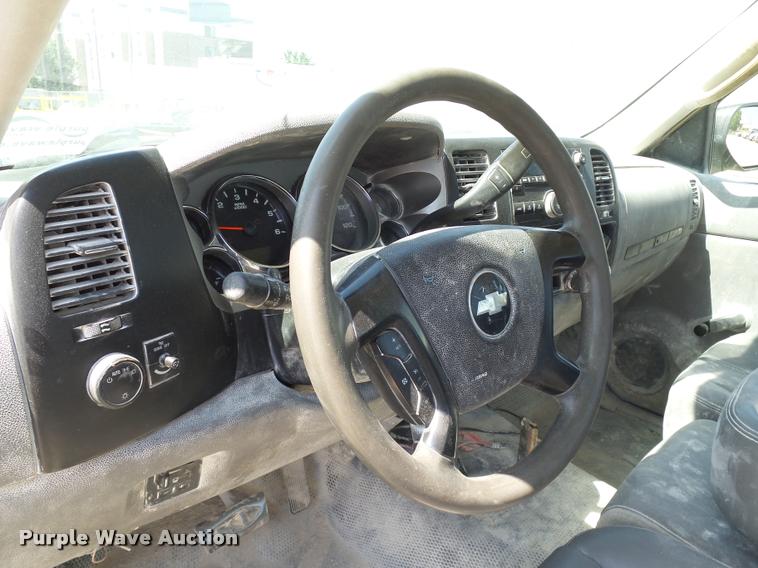 image for item DB4068 2009 Chevrolet Silverado 2500HD pickup truck