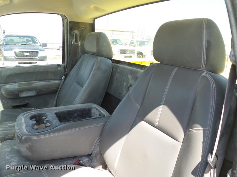 image for item DB4068 2009 Chevrolet Silverado 2500HD pickup truck