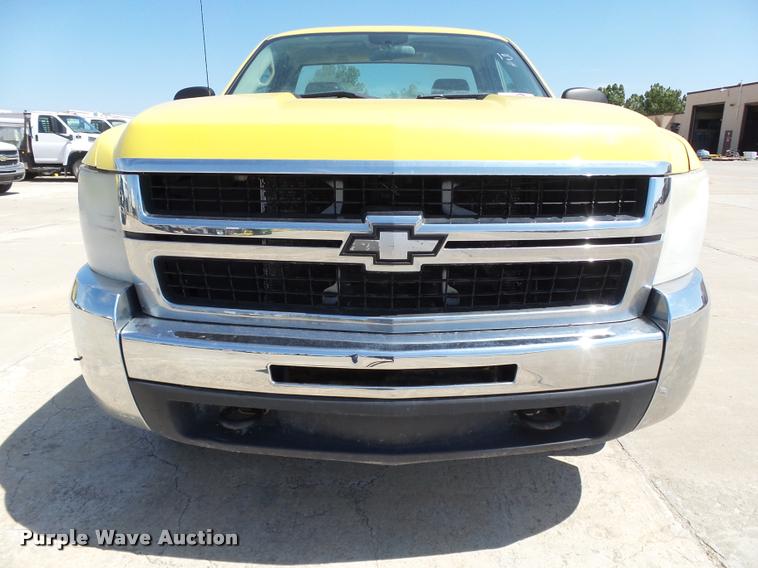 image for item DB4068 2009 Chevrolet Silverado 2500HD pickup truck