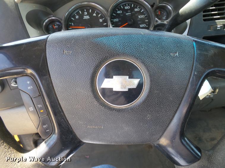 image for item DB4069 2008 Chevrolet Silverado 2500HD pickup truck