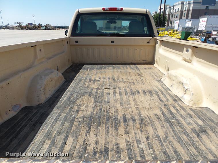 image for item DB4069 2008 Chevrolet Silverado 2500HD pickup truck