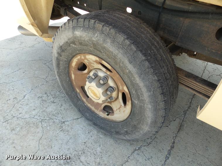 image for item DB4069 2008 Chevrolet Silverado 2500HD pickup truck