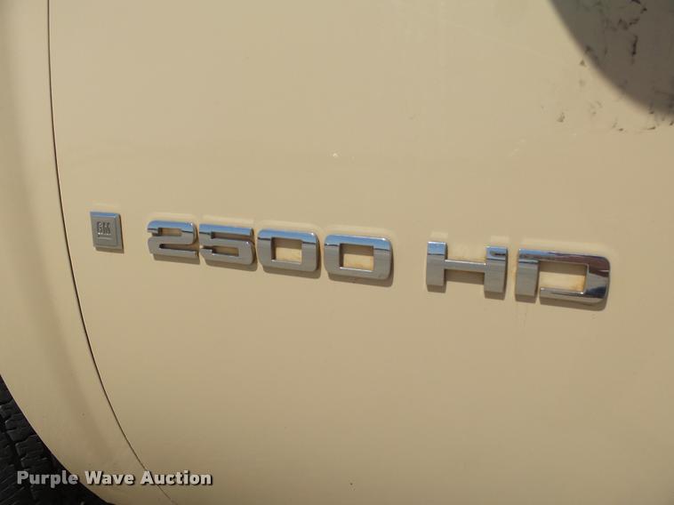 image for item DB4069 2008 Chevrolet Silverado 2500HD pickup truck