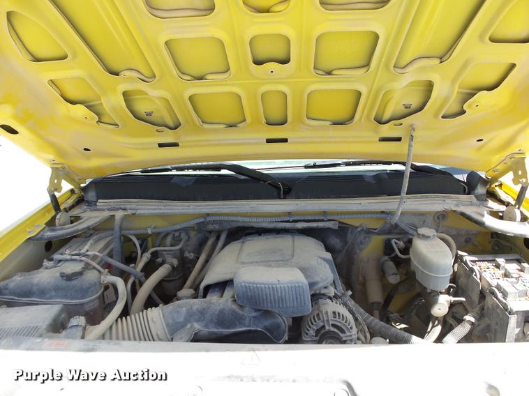 image for item DB4070 2011 Chevrolet Silverado 2500HD Ext. Cab pickup truck