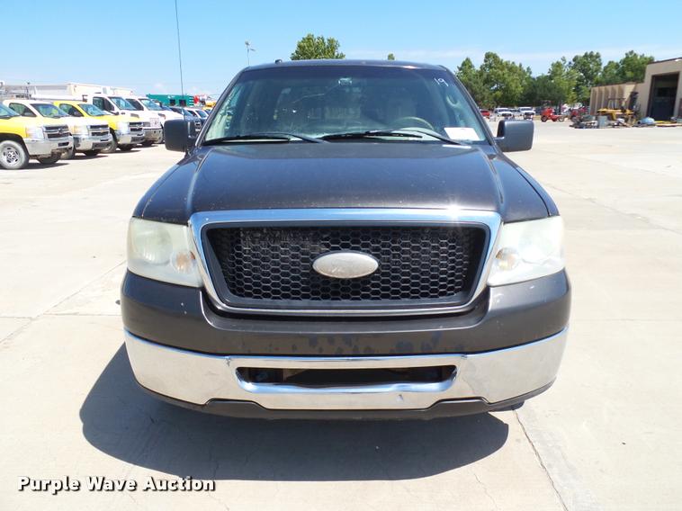 image for item DB4072 2007 Ford F150 XLT SuperCrew pickup truck