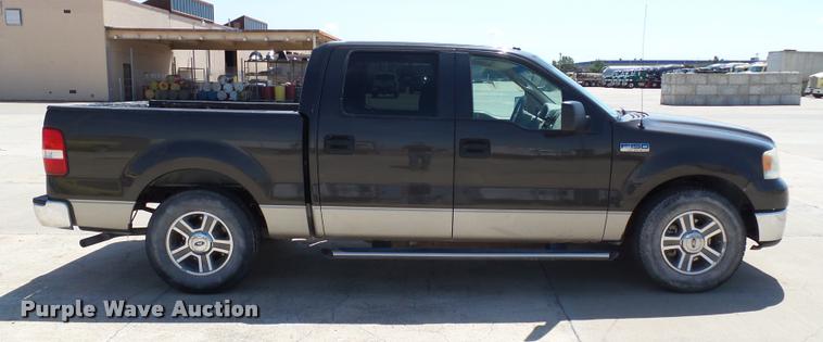 image for item DB4072 2007 Ford F150 XLT SuperCrew pickup truck