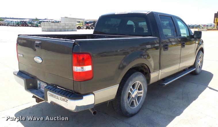 image for item DB4072 2007 Ford F150 XLT SuperCrew pickup truck