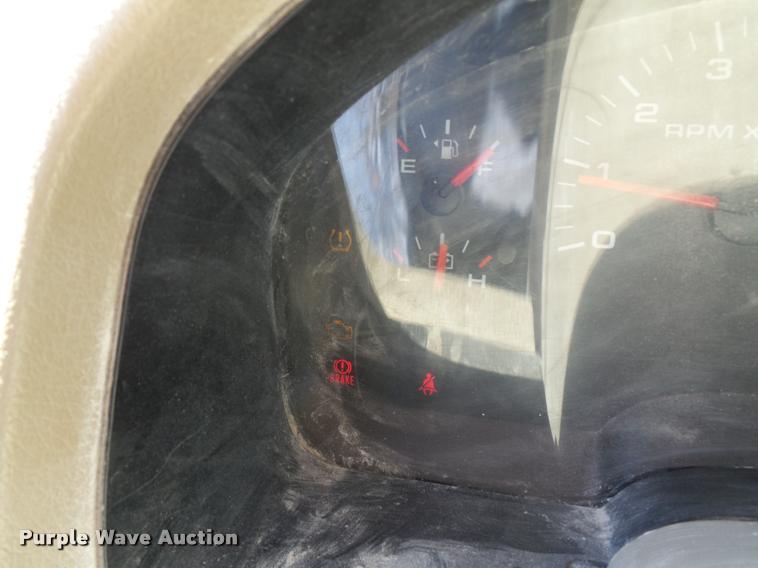 image for item DB4072 2007 Ford F150 XLT SuperCrew pickup truck