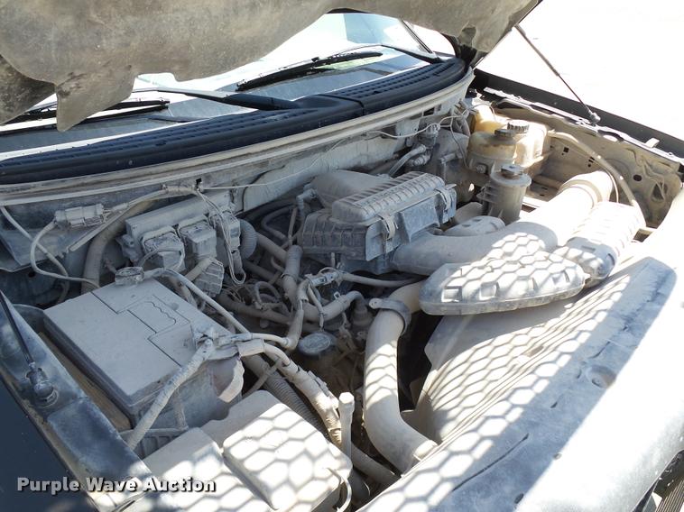 image for item DB4072 2007 Ford F150 XLT SuperCrew pickup truck