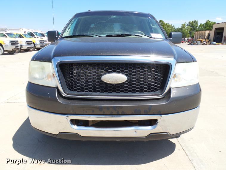 image for item DB4072 2007 Ford F150 XLT SuperCrew pickup truck
