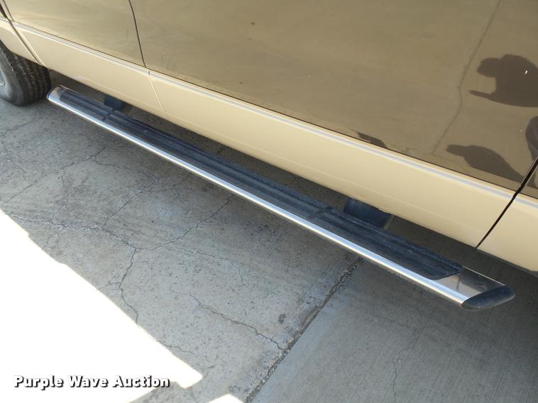 image for item DB4072 2007 Ford F150 XLT SuperCrew pickup truck