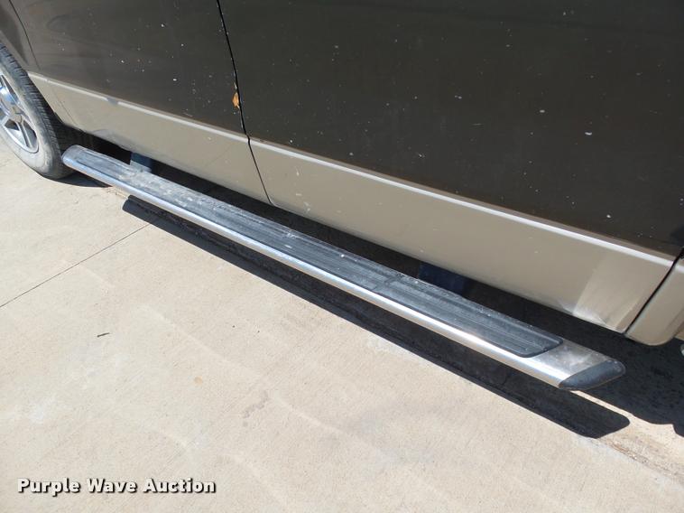 image for item DB4072 2007 Ford F150 XLT SuperCrew pickup truck