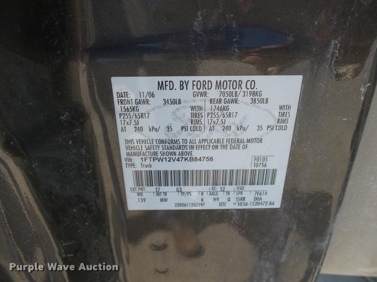 image for item DB4072 2007 Ford F150 XLT SuperCrew pickup truck