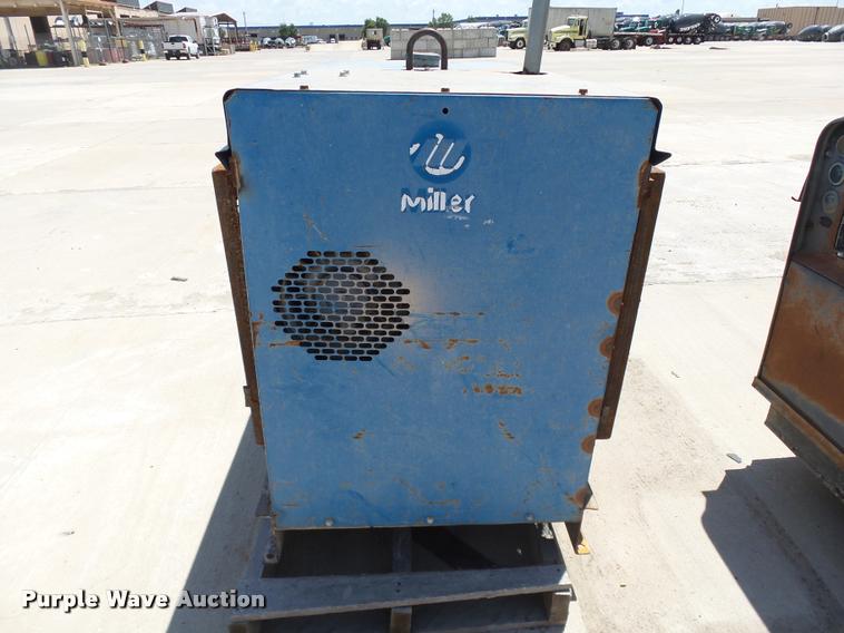 image for item DB4089 Miller Big Blue 400D CC/DC welder/generator