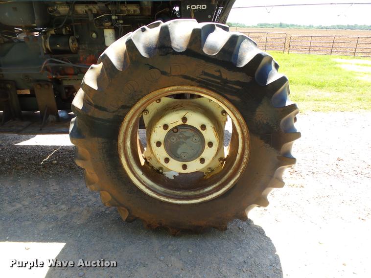 image for item DB4095 1997 New Holland 7810 MFWD tractor