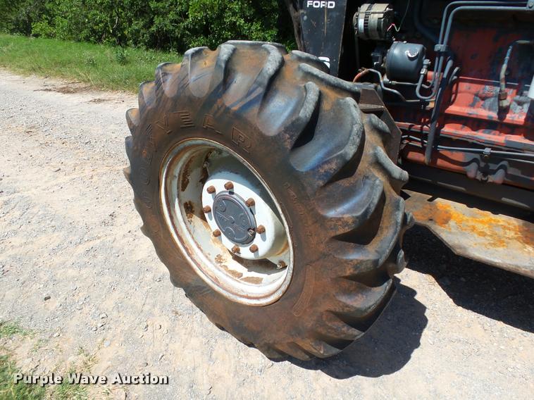 image for item DB4095 1997 New Holland 7810 MFWD tractor