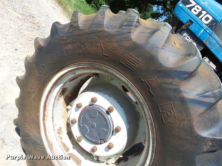 image for item DB4095 1997 New Holland 7810 MFWD tractor