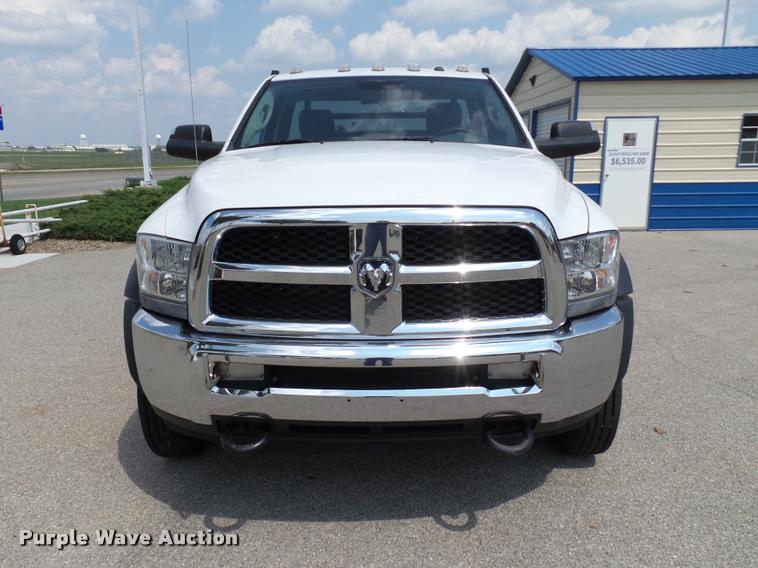 image for item DB4116 2014 Dodge Ram 4500 flatbed truck