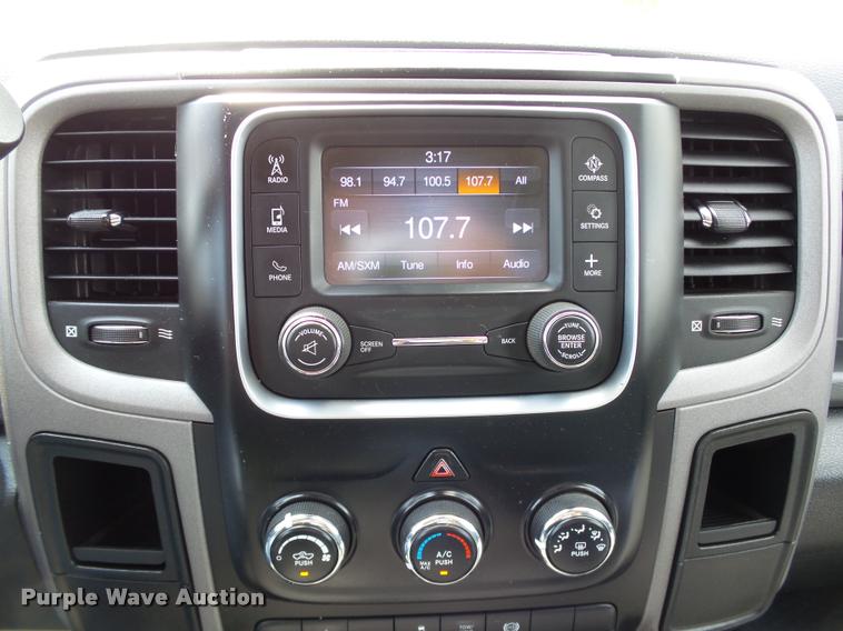 image for item DB4116 2014 Dodge Ram 4500 flatbed truck