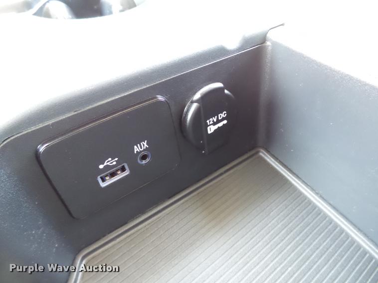 image for item DB4116 2014 Dodge Ram 4500 flatbed truck