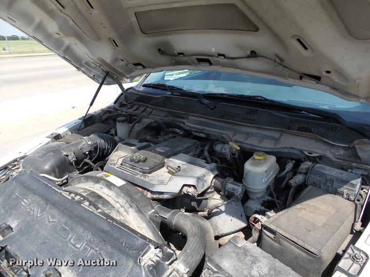 image for item DB4116 2014 Dodge Ram 4500 flatbed truck