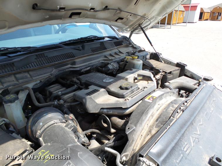 image for item DB4116 2014 Dodge Ram 4500 flatbed truck