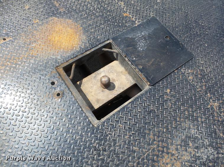 image for item DB4116 2014 Dodge Ram 4500 flatbed truck