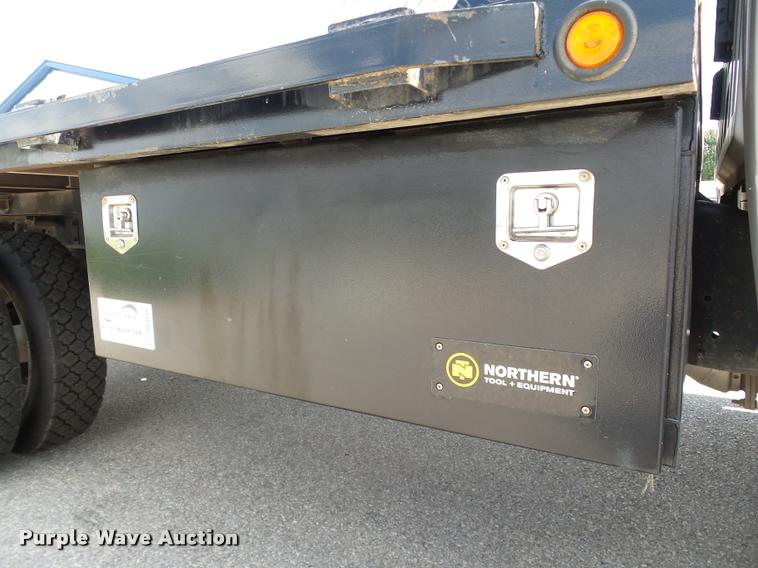 image for item DB4116 2014 Dodge Ram 4500 flatbed truck