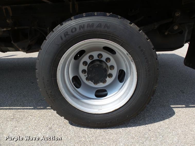 image for item DB4116 2014 Dodge Ram 4500 flatbed truck