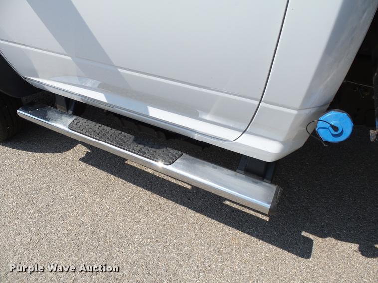 image for item DB4116 2014 Dodge Ram 4500 flatbed truck