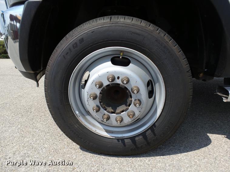 image for item DB4116 2014 Dodge Ram 4500 flatbed truck