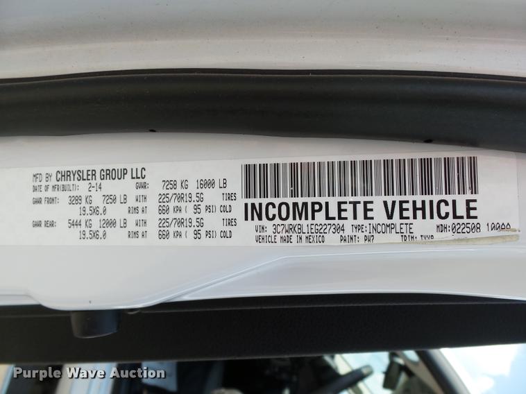 image for item DB4116 2014 Dodge Ram 4500 flatbed truck