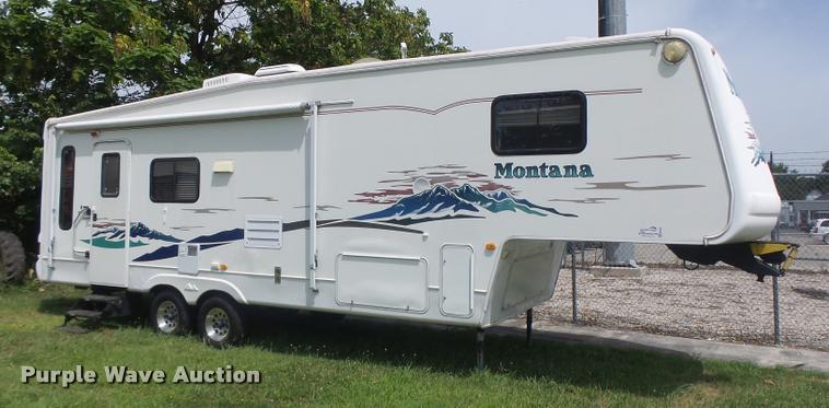 image for item DB5809 2003 Montana camper