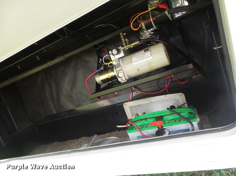 image for item DB5809 2003 Montana camper