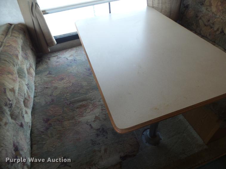 image for item DB5809 2003 Montana camper