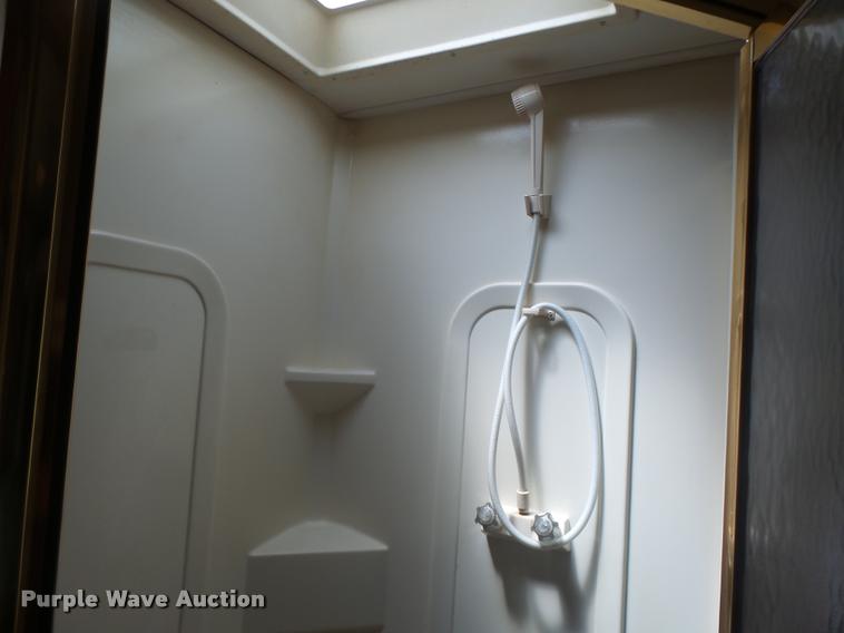 image for item DB5809 2003 Montana camper