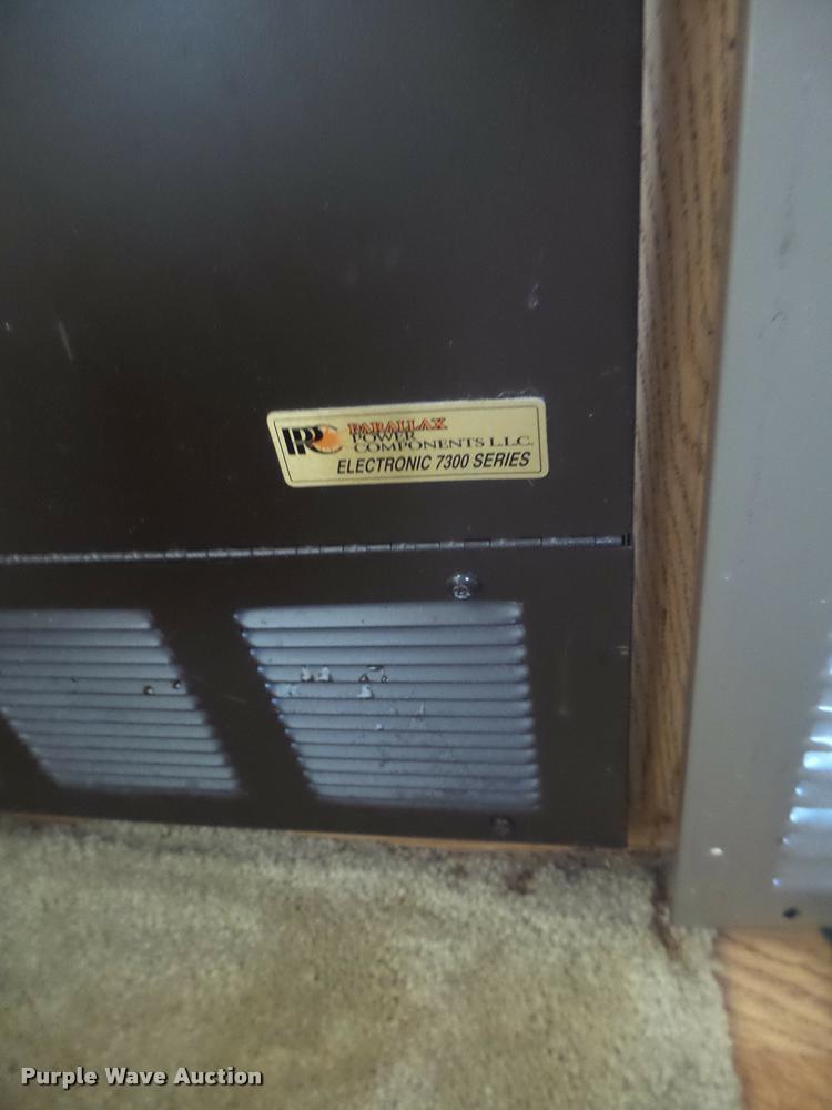 image for item DB5809 2003 Montana camper