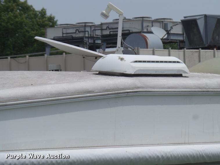 image for item DB5809 2003 Montana camper