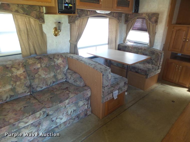 image for item DB5809 2003 Montana camper