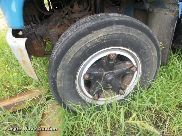 image for item DB5813 1992 Chevrolet Kodiak feed truck