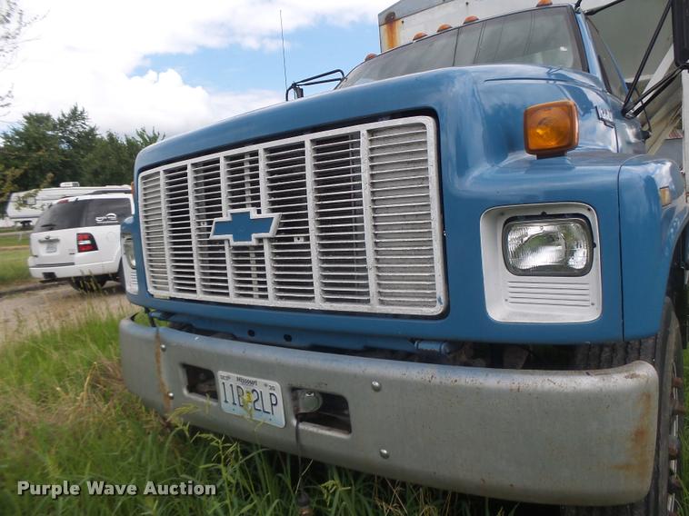 image for item DB5813 1992 Chevrolet Kodiak feed truck