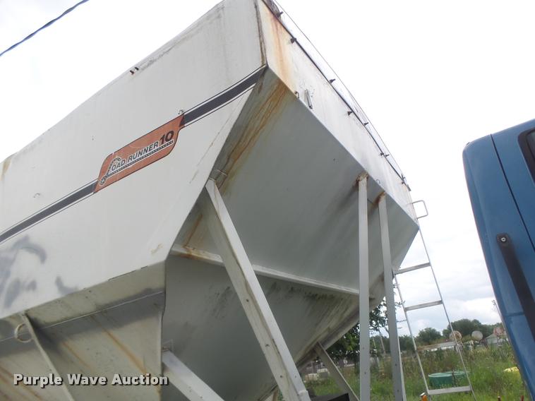 image for item DB5813 1992 Chevrolet Kodiak feed truck