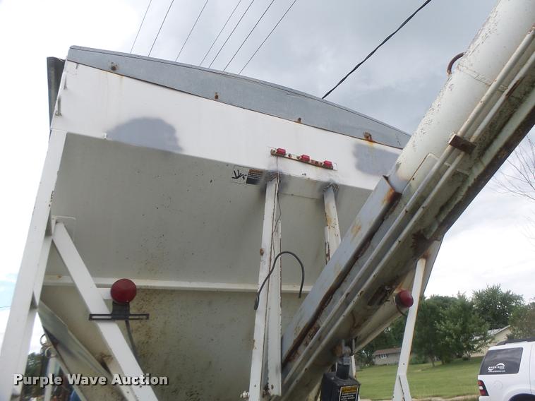 image for item DB5813 1992 Chevrolet Kodiak feed truck